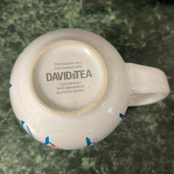 David’s Tea Blue, red bird on branch coffee mug - Picture 4 of 7